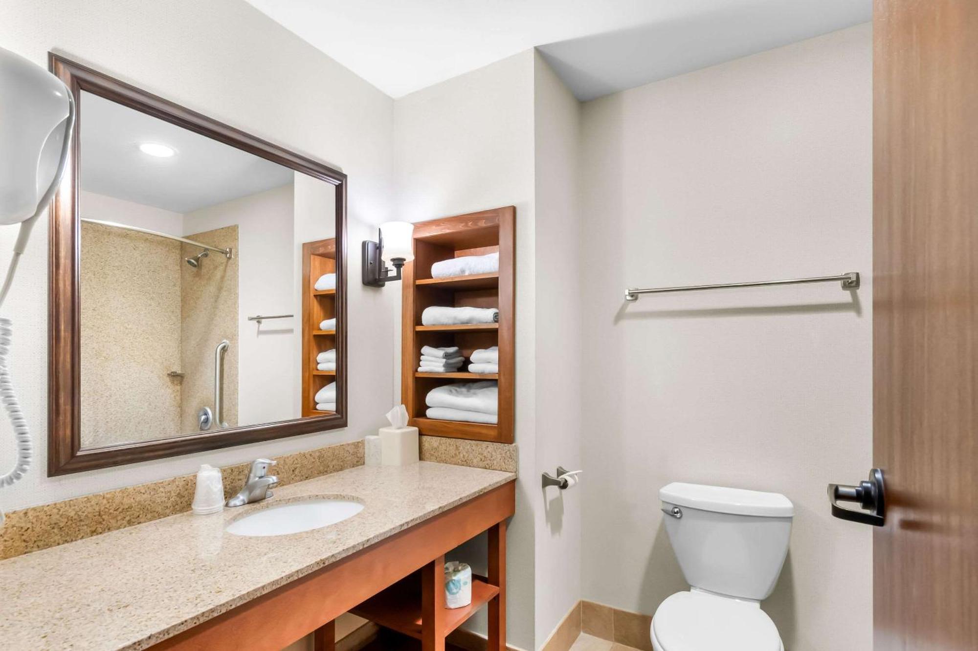 Comfort Inn & Suites Mountain Iron And Virginia Luaran gambar